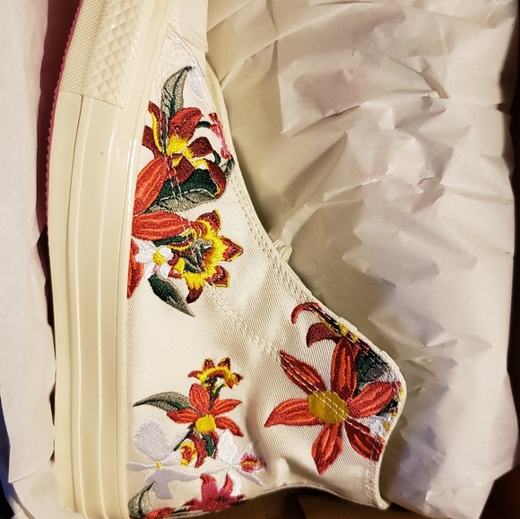 Never Used - Converse Collaboration High Top - Picture 2 of 7